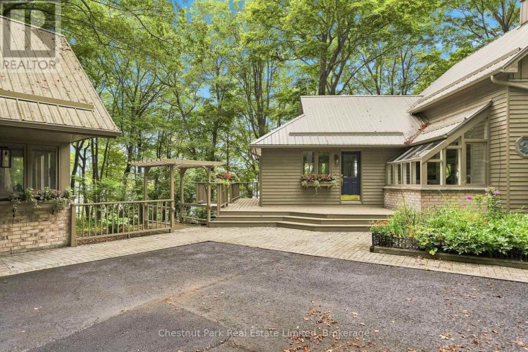 26 BENHAM PLACE ROAD, Prince Edward County (Hallowell Ward), Ontario, K0K2T0