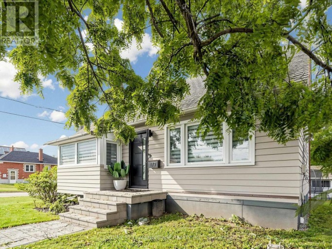 177 PARK ROAD N, Oshawa (McLaughlin), Ontario, L1J4L5