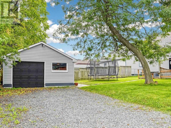 177 PARK ROAD N, Oshawa (McLaughlin), Ontario, L1J4L5