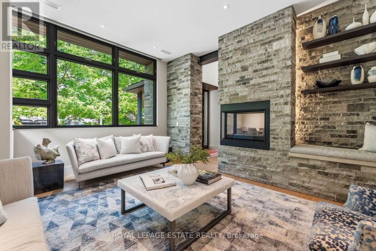 11 PINE CRESCENT, Toronto (The Beaches), Ontario, M4E1L1