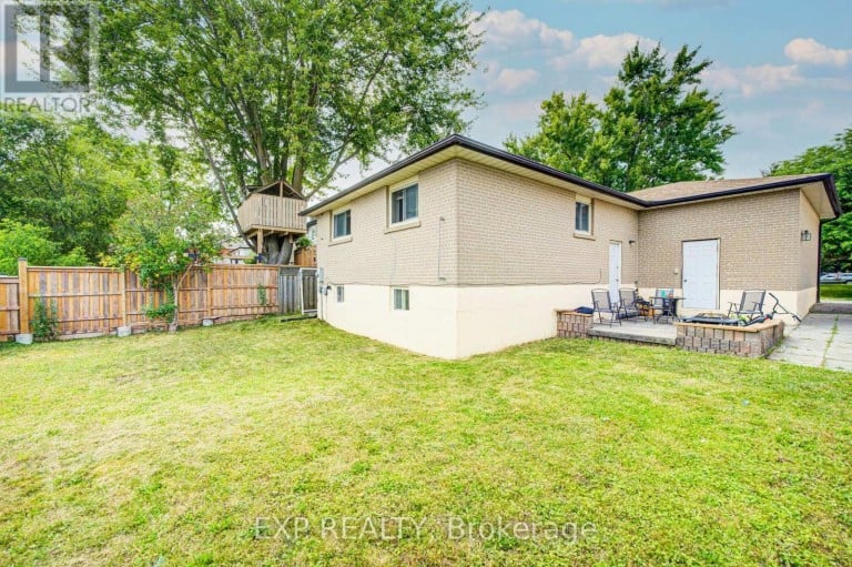 608 RUPERT AVENUE, Whitchurch-Stouffville (Stouffville), Ontario, L4A1W1