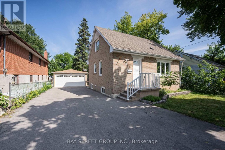 52 GLEN CAMERON ROAD, Markham (Thornhill), Ontario, L3T1P6