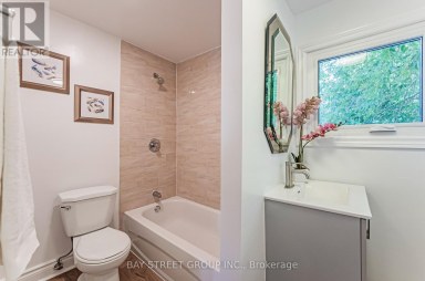 52 GLEN CAMERON ROAD Markham (Thornhill) Ontario photo 19