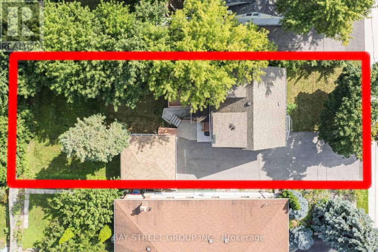 52 GLEN CAMERON ROAD, Markham (Thornhill), Ontario, L3T1P6