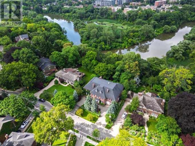 246 RIVERSIDE DRIVE, Toronto (High Park-Swansea), Ontario, M6S4A9