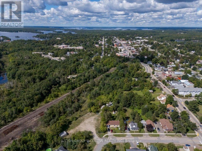 200 NELSON STREET, Gravenhurst (Muskoka (S)), Ontario, P1P1K7