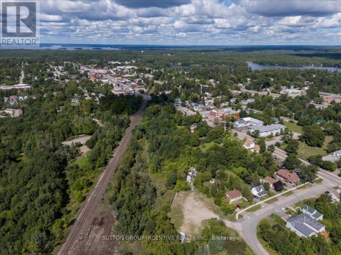 200 NELSON STREET, Gravenhurst (Muskoka (S)), Ontario, P1P1K7