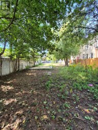 51 PEARL STREET Brantford Ontario photo 1