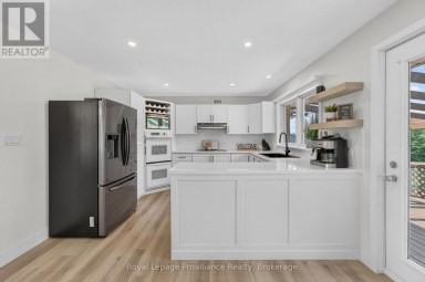 3561 VIENNA CRESCENT Frontenac (Frontenac South) Ontario photo 10