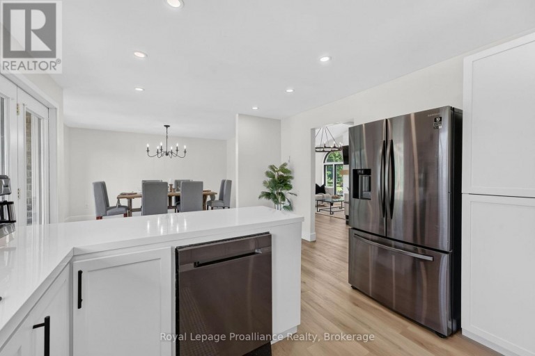3561 VIENNA CRESCENT, Frontenac (Frontenac South), Ontario, K0H1M0