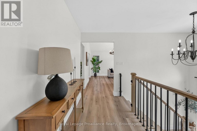 3561 VIENNA CRESCENT, Frontenac (Frontenac South), Ontario, K0H1M0