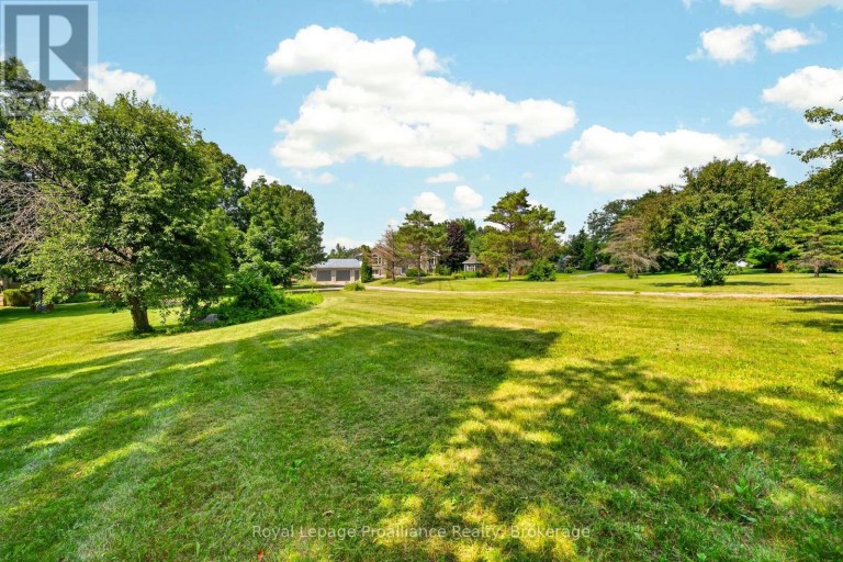 3561 VIENNA CRESCENT, Frontenac (Frontenac South), Ontario, K0H1M0