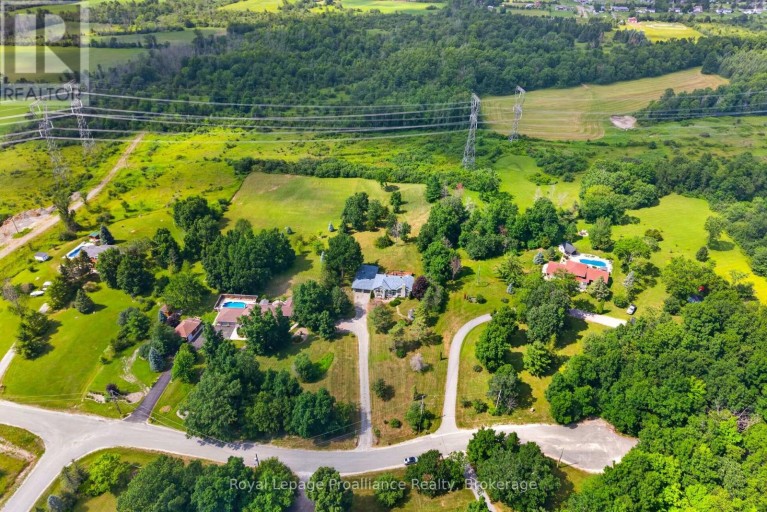 3561 VIENNA CRESCENT, Frontenac (Frontenac South), Ontario, K0H1M0