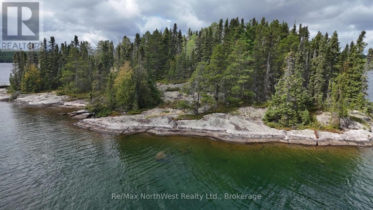 ISLAND EB2114 LINKLATER LAKE ISLAND, Kenora Remote Area (East Of Kenora), Ontario, P0X1H0