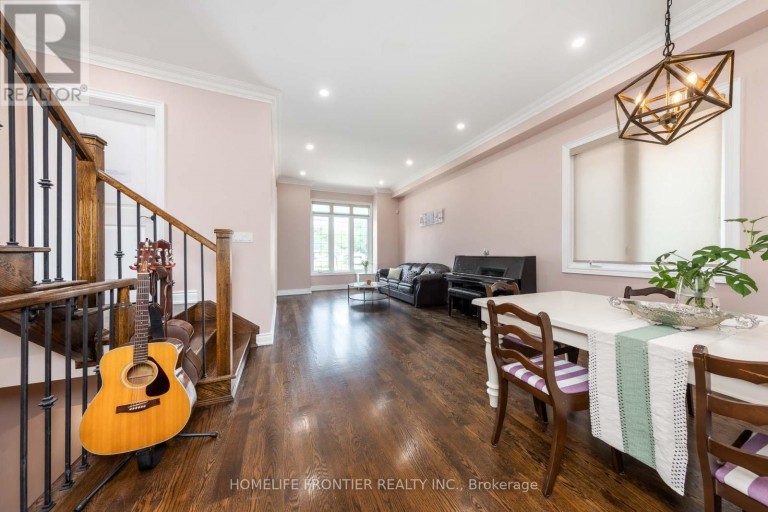 183 FINCH AVENUE E, Toronto (Willowdale East), Ontario, M2N4R8