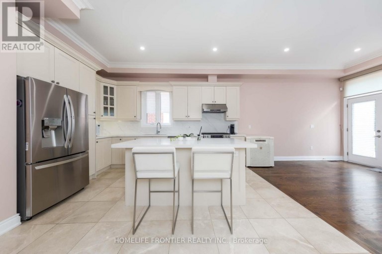 183 FINCH AVENUE E, Toronto (Willowdale East), Ontario, M2N4R8