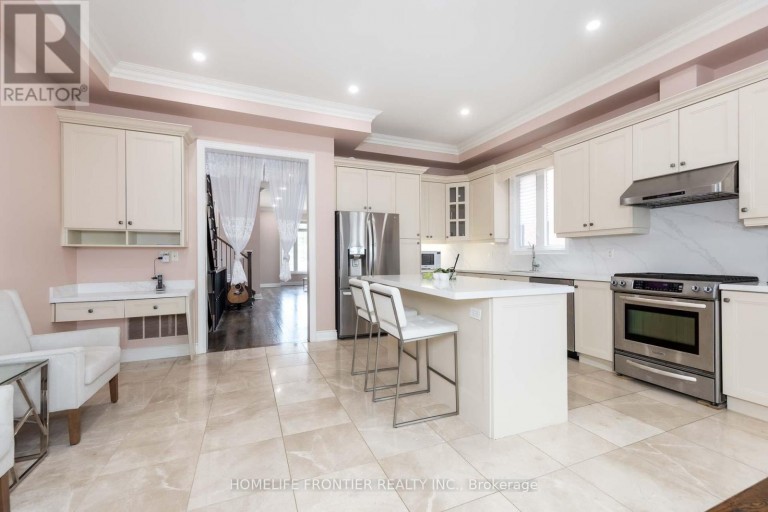 183 FINCH AVENUE E, Toronto (Willowdale East), Ontario, M2N4R8