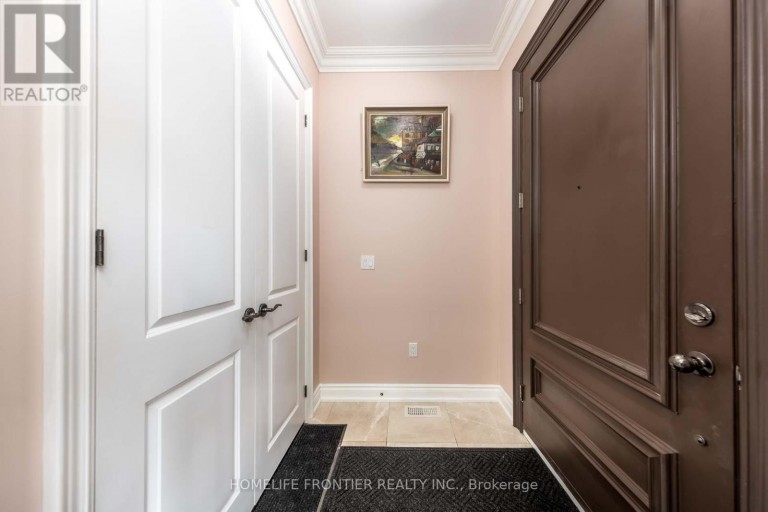 183 FINCH AVENUE E, Toronto (Willowdale East), Ontario, M2N4R8