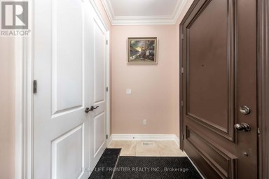 183 FINCH AVENUE E Toronto (Willowdale East) Ontario photo 3