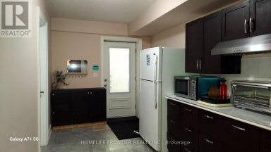 183 FINCH AVENUE E Toronto (Willowdale East) Ontario photo 37