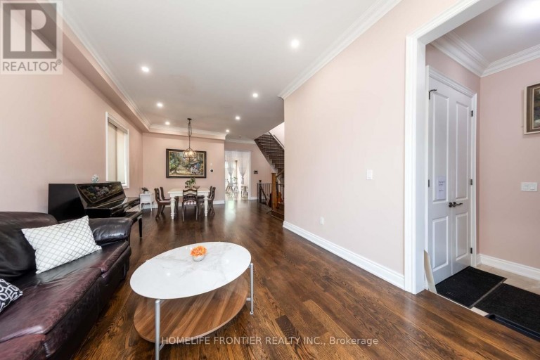 183 FINCH AVENUE E, Toronto (Willowdale East), Ontario, M2N4R8