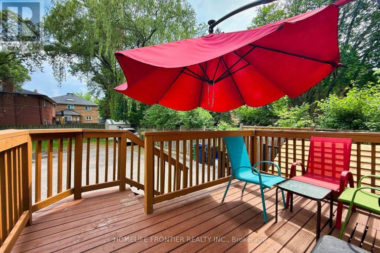 183 FINCH AVENUE E, Toronto (Willowdale East), Ontario, M2N4R8