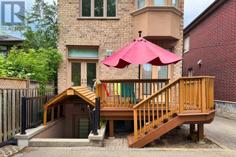 183 FINCH AVENUE E, Toronto (Willowdale East), Ontario, M2N4R8