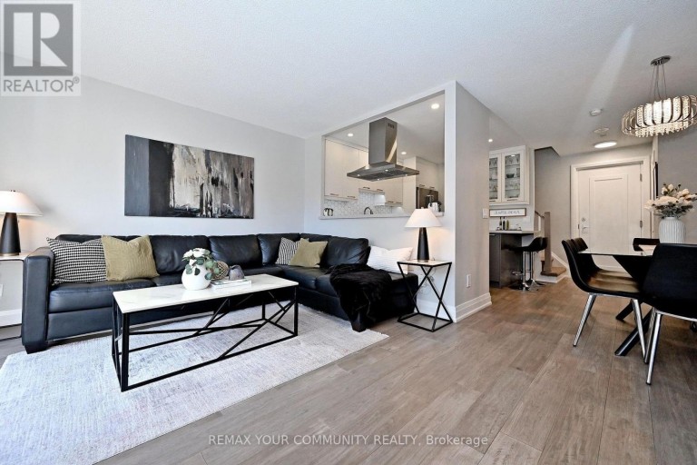 805 - 1400 THE ESPLANADE N, Pickering (Town Centre), Ontario, L1V6V2