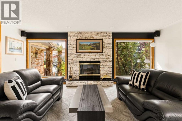 880 Shawnee Drive SW, Calgary, Alberta, T2Y1X3