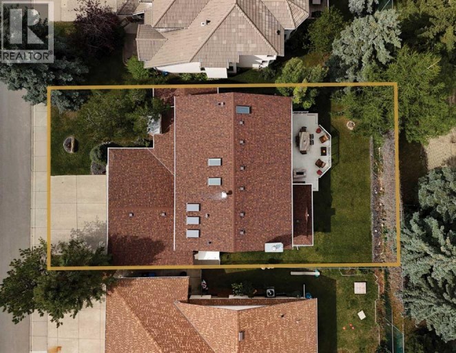 880 Shawnee Drive SW, Calgary, Alberta, T2Y1X3