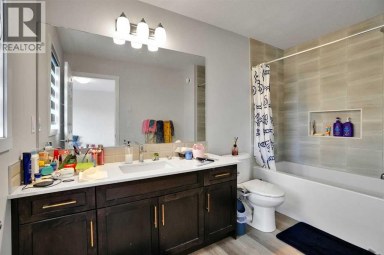 609 Southwinds Close SW Airdrie Alberta photo 33