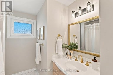 274 LABRADOR DRIVE Oshawa (Donevan) Ontario photo 23