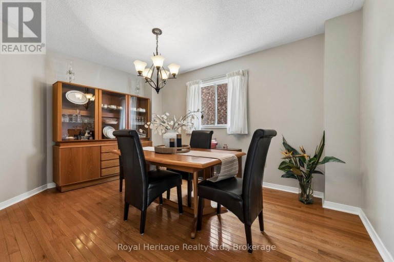 41 WINTERBERRY DRIVE, Whitby (Rolling Acres), Ontario, L1R1Z2