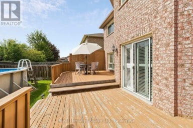 41 WINTERBERRY DRIVE Whitby (Rolling Acres) Ontario photo 35