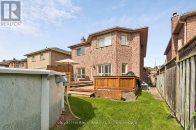 41 WINTERBERRY DRIVE Whitby (Rolling Acres) Ontario photo 42