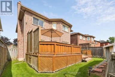 41 WINTERBERRY DRIVE Whitby (Rolling Acres) Ontario photo 43