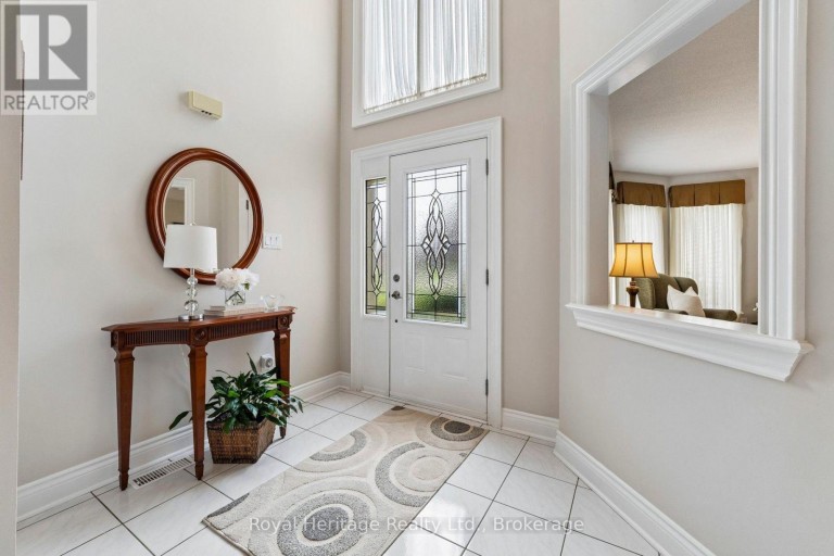 41 WINTERBERRY DRIVE, Whitby (Rolling Acres), Ontario, L1R1Z2