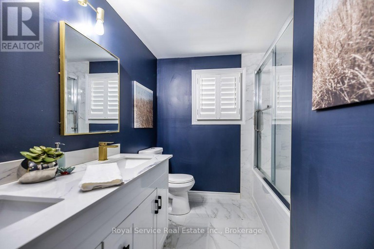61 ADAMS DRIVE, Ajax (Central), Ontario, L1S5V2
