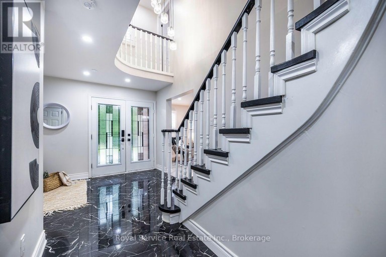 61 ADAMS DRIVE, Ajax (Central), Ontario, L1S5V2