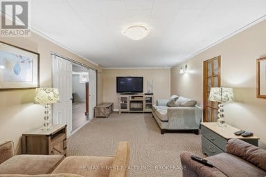 598 PETWORTH ROAD, Stone Mills (Stone Mills) Ontario