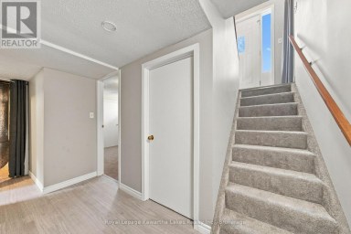 9 RICHMOND STREET W Kawartha Lakes (Carden) Ontario photo 17