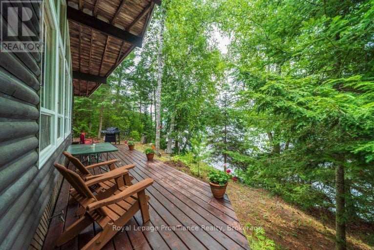 1021 BLUE JAY LANE, Frontenac (Frontenac North), Ontario, K0H1B0