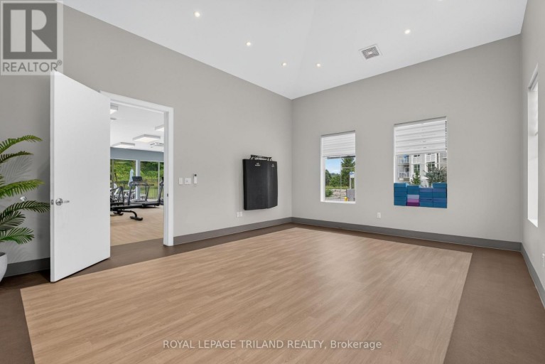 102 - 100 THE PROMENADE, Central Elgin (Port Stanley), Ontario, N5L1C5