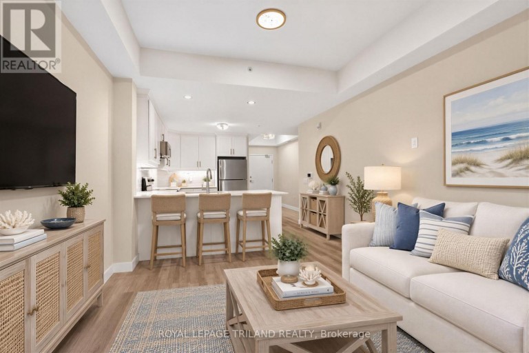 102 - 100 THE PROMENADE, Central Elgin (Port Stanley), Ontario, N5L1C5