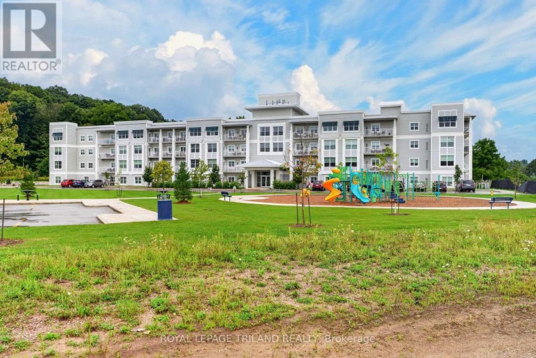 102 - 100 THE PROMENADE, Central Elgin (Port Stanley), Ontario, N5L1C5