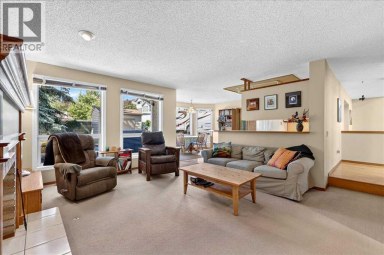 14 Hawkdale Gate NW Calgary Alberta photo 10