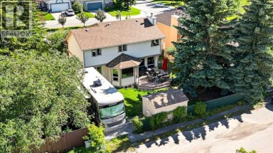 14 Hawkdale Gate NW Calgary Alberta photo 43