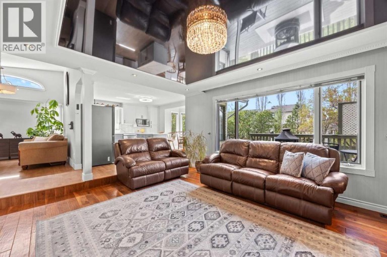 260 Riverside Mews SE, Calgary, Alberta, T2C3Y8