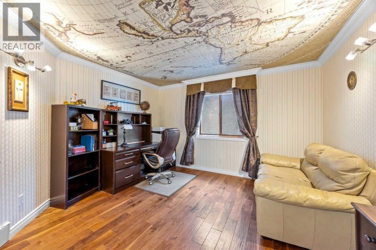 260 Riverside Mews SE, Calgary, Alberta, T2C3Y8