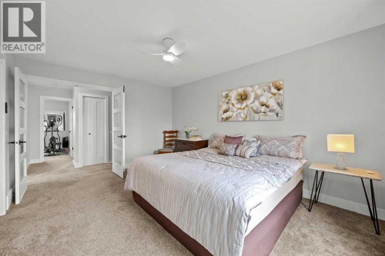260 Riverside Mews SE, Calgary, Alberta, T2C3Y8